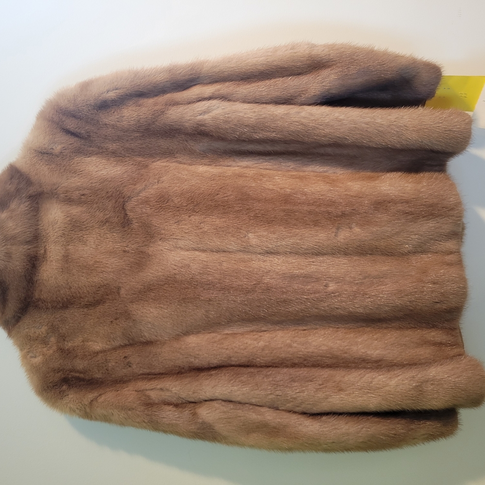 Classic Mink Fur Jacket in Light Brown - Picture 3 of 4